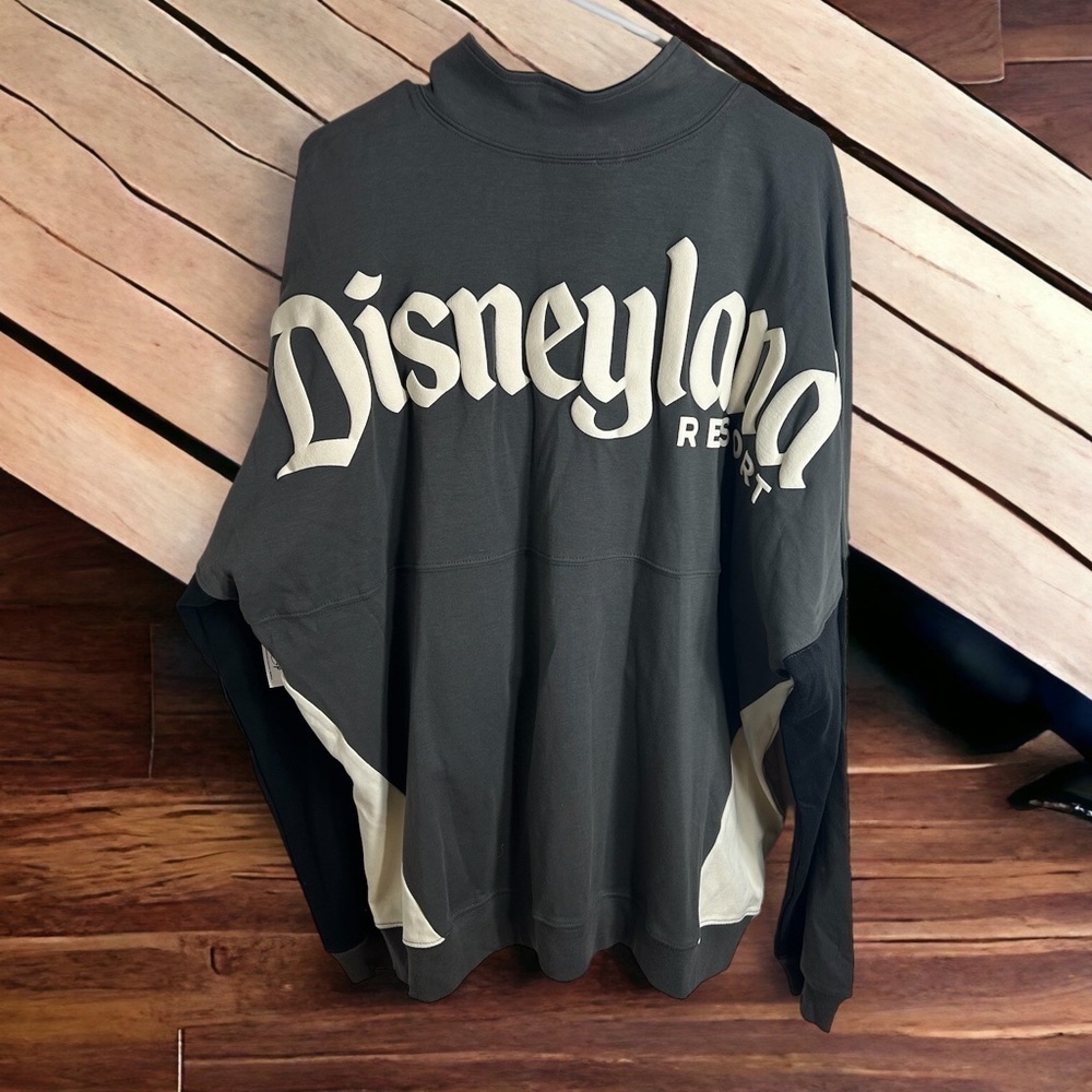 Disneyland Resort Sprit Jersey Full Zip Jacket Large NWT Gray White Men’s
